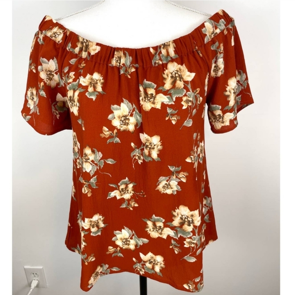 SWEET WANDERER size Large Off Shoulder Floral Boho Chic Flowy‎ Rust Top